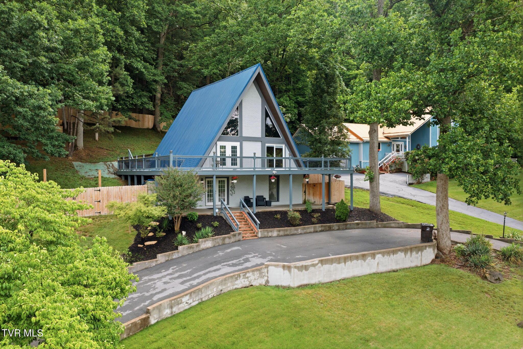 Image 2: 12-web-or-mls-002_DJI_20260527104638_028