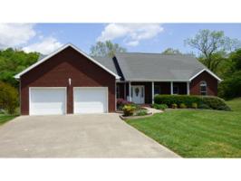 110 Robindale Ct