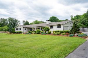 113 Patrick Henry Circle