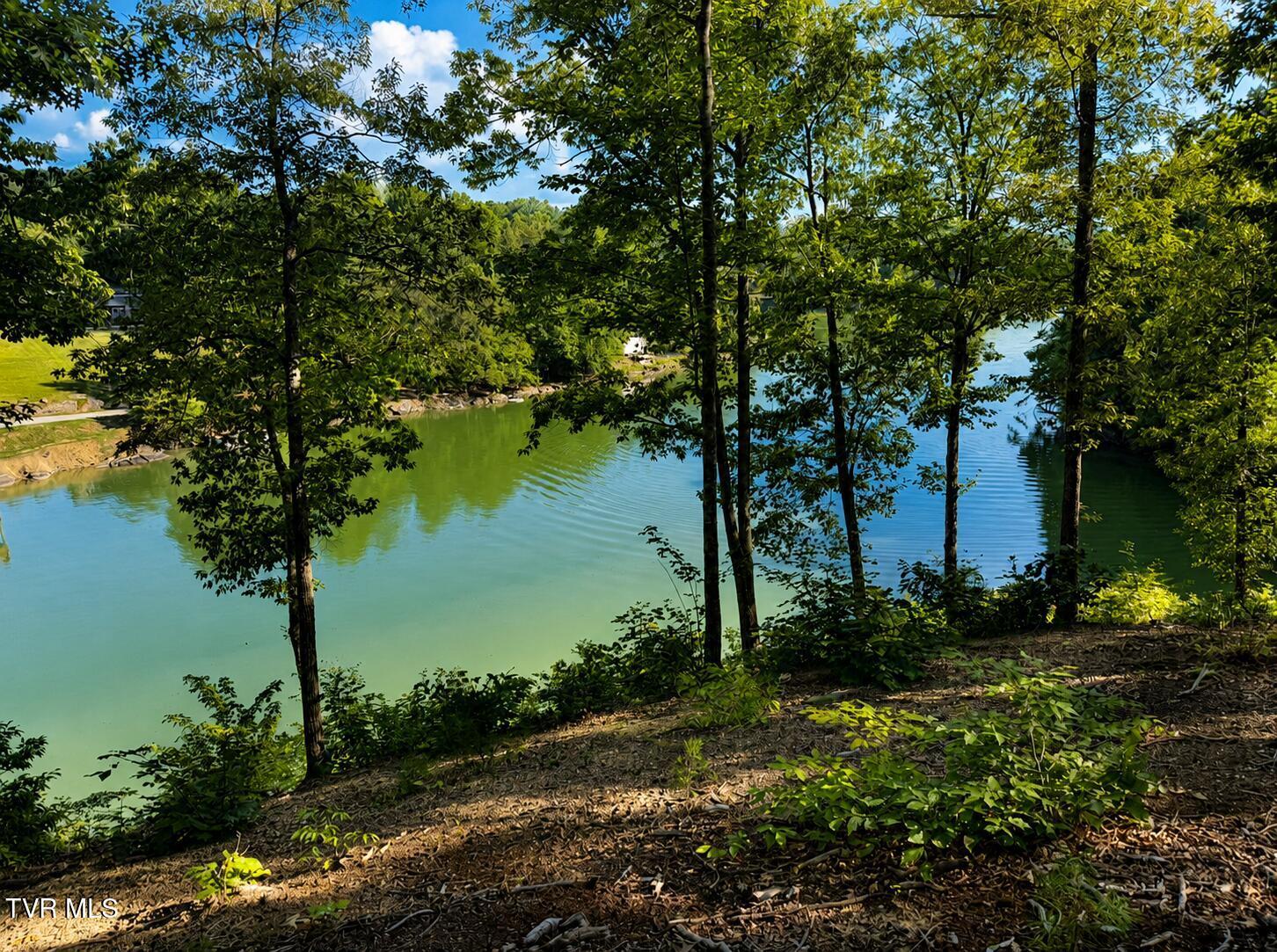 Image 1: 7.83 acres