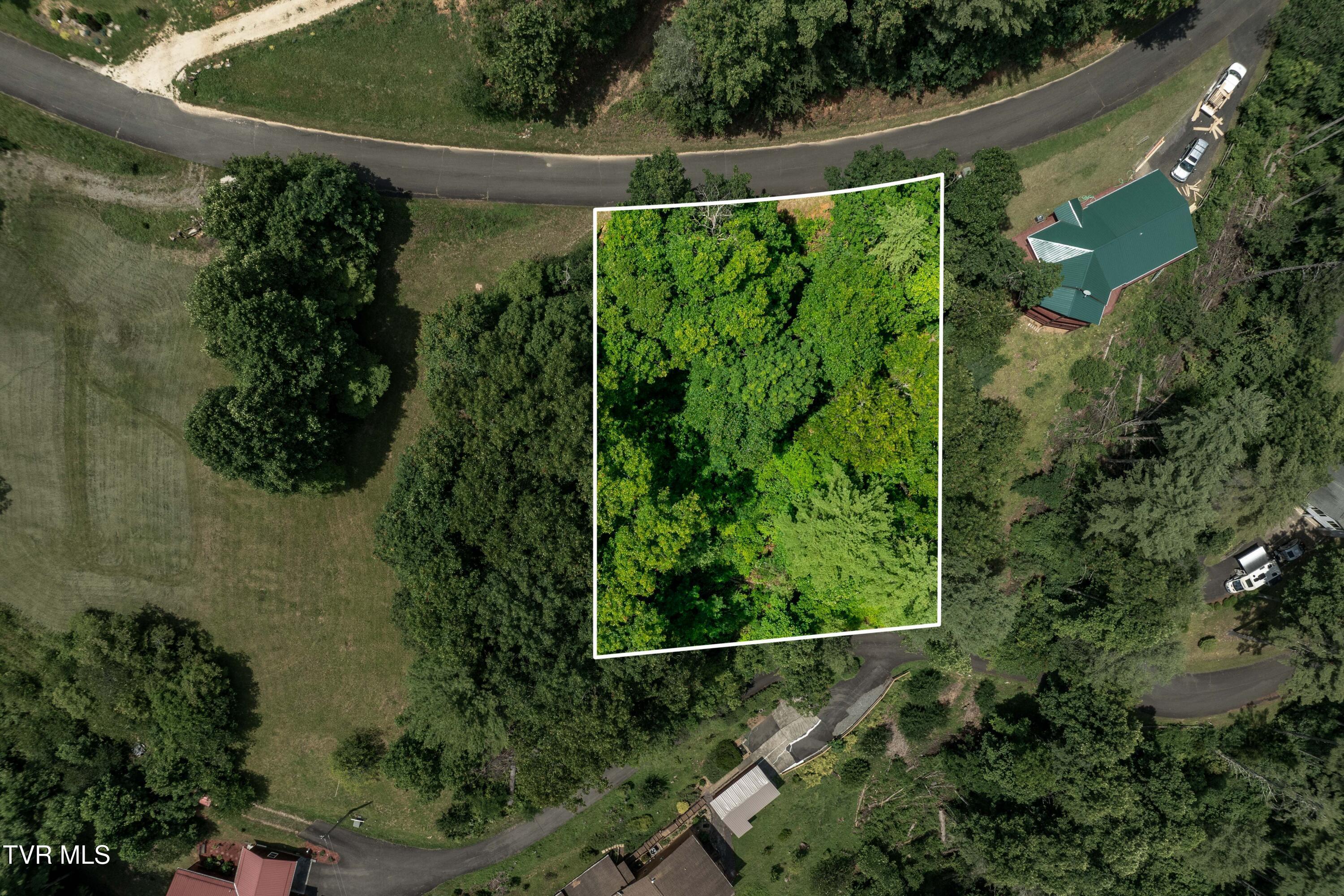 Image 1: Lot 5 (1 of 23)