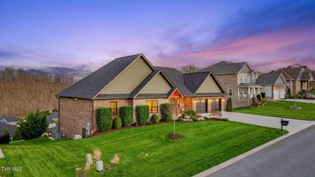 1195 Panoramic Vista