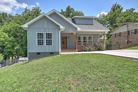 338 Highland Drive