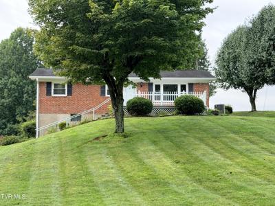 683 Vickars Road