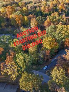 122 Lake Meadow Drive