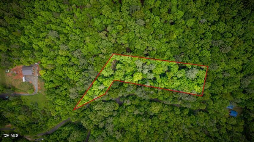Image 1: lot 9 aeiral