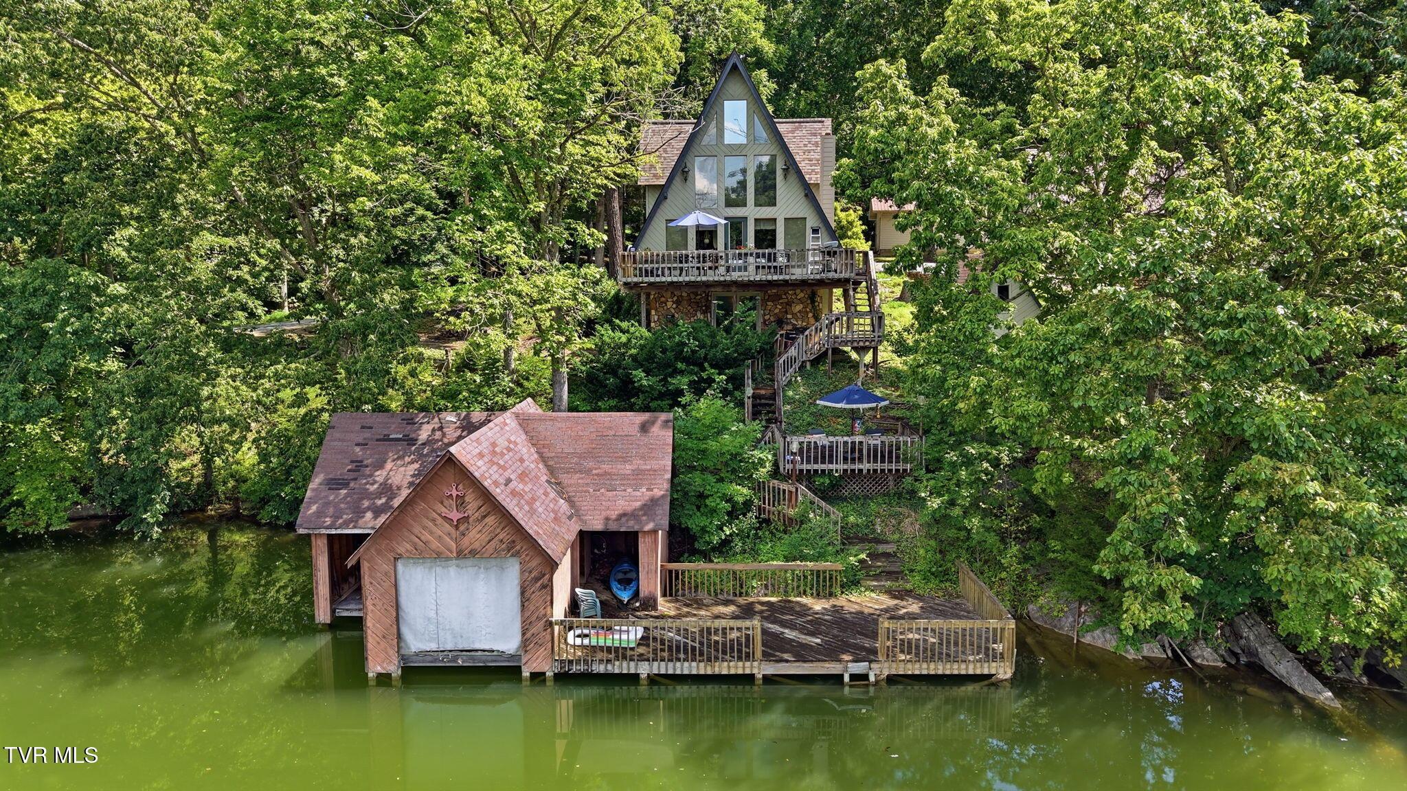 Image 2: 113 Peninsula Dr