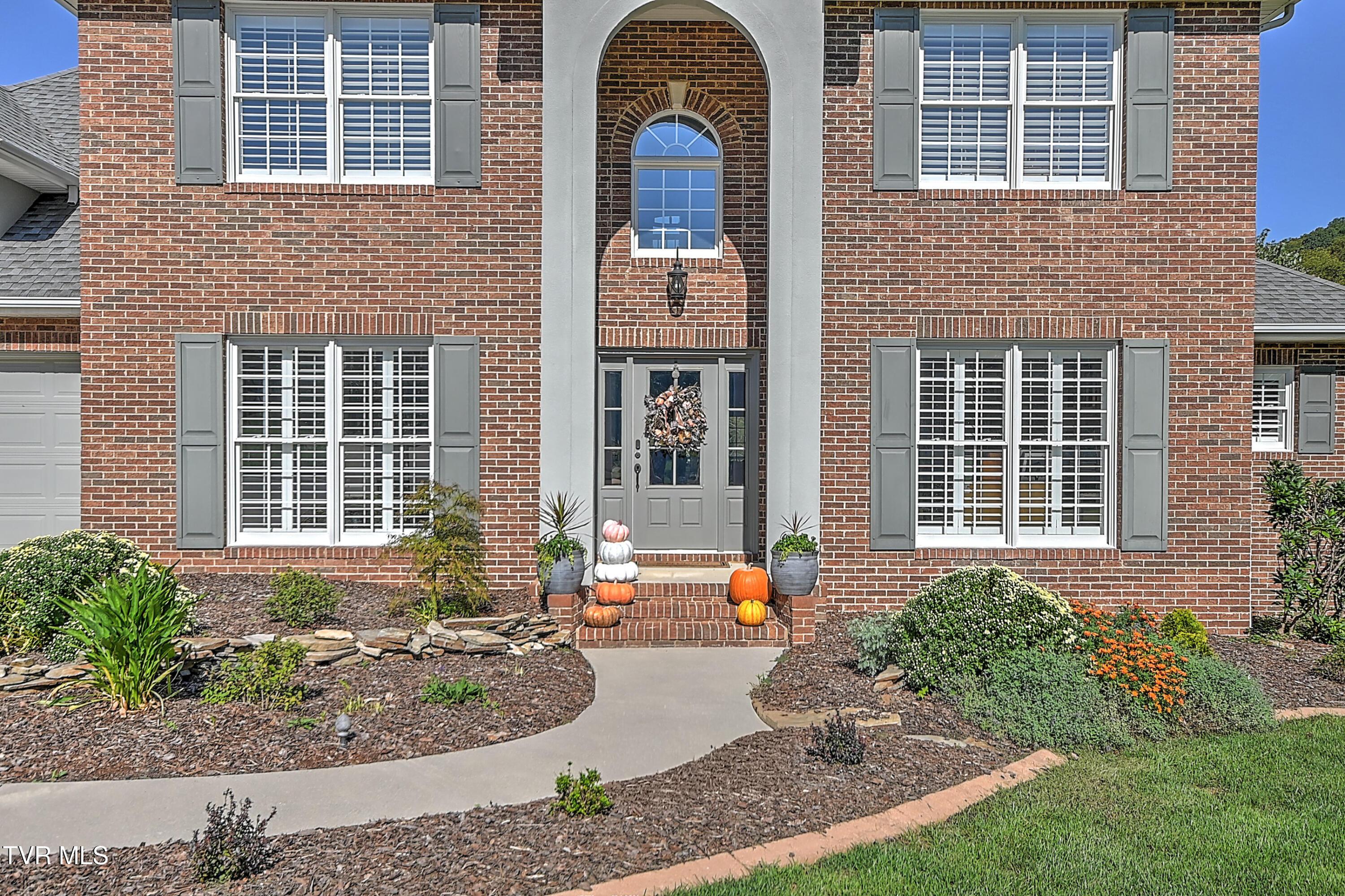 Image 3: 1112 Wiembley Full JS-3