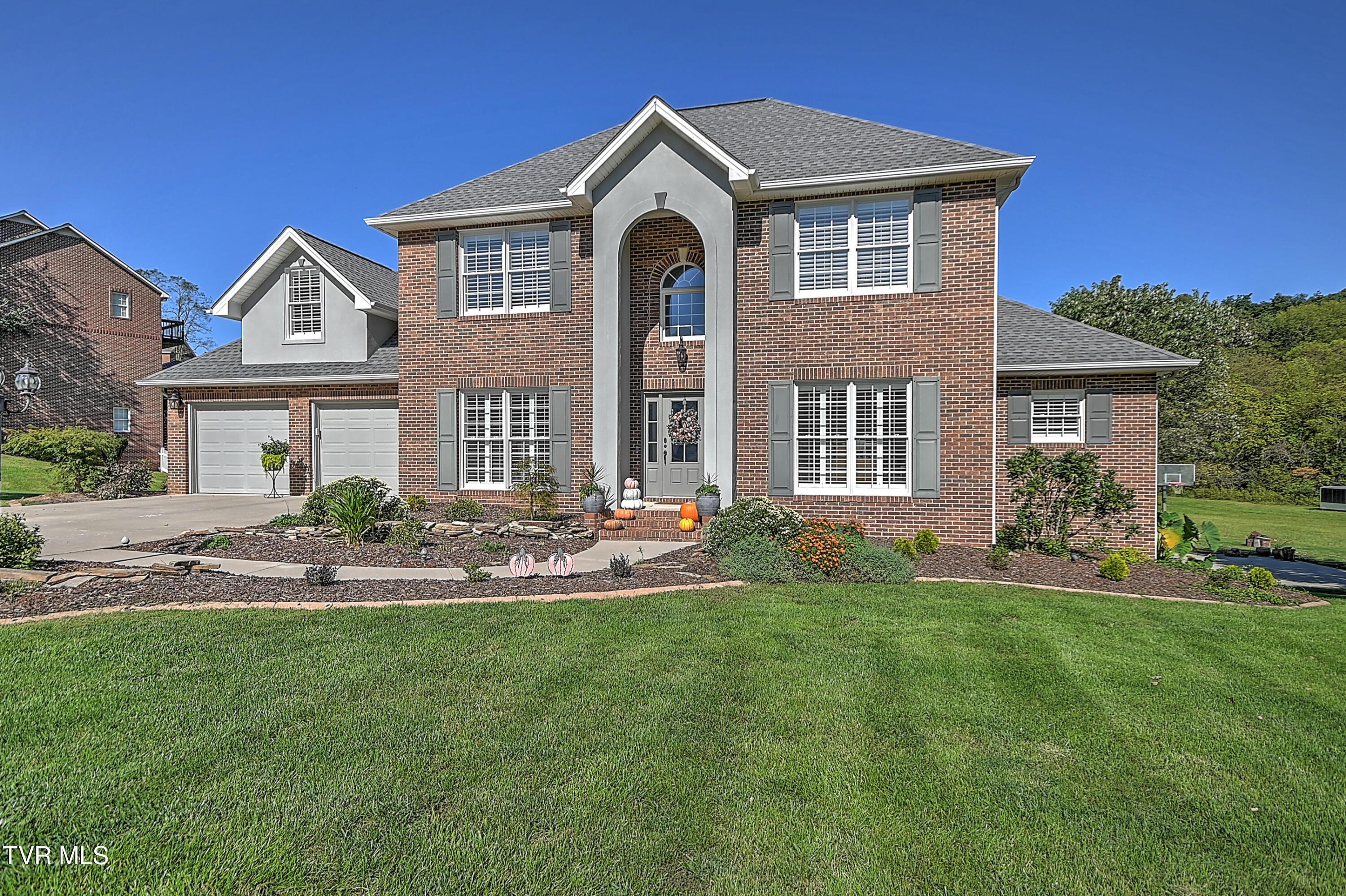 Image 4: 1112 Wiembley Full JS-4