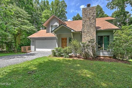 5091 Lake Forest Drive