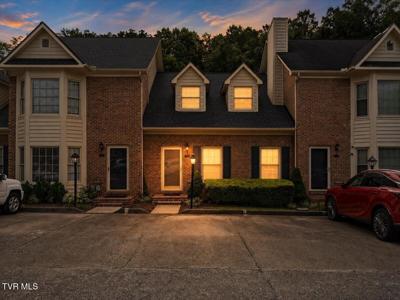 303 Ashley Oaks Private Drive