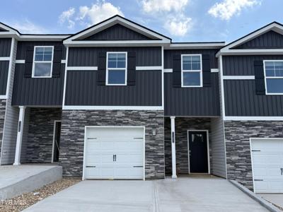 1182 Wenna Way
