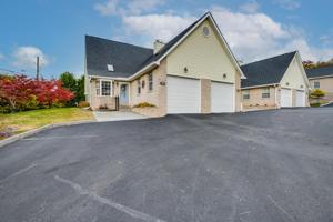 3751 Apple Grove Circle