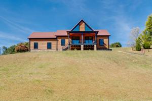 697 Lakeside Dock Drive