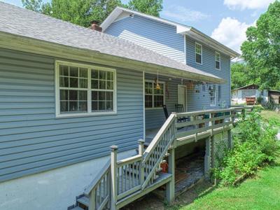 9280 Highway 11 W