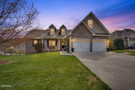 121 Springwinds Loop