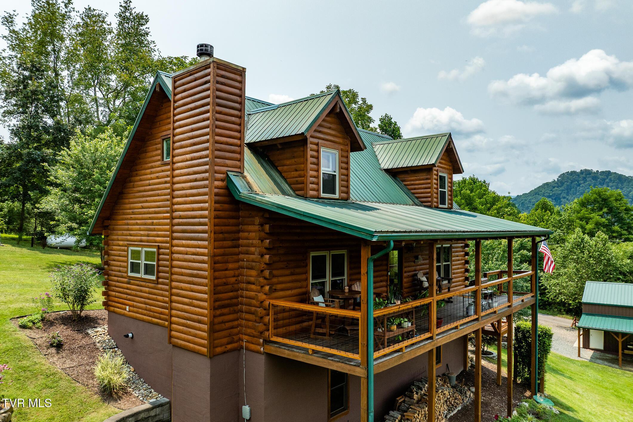 Image 1: 2288 Norris Rd (17 of 145)