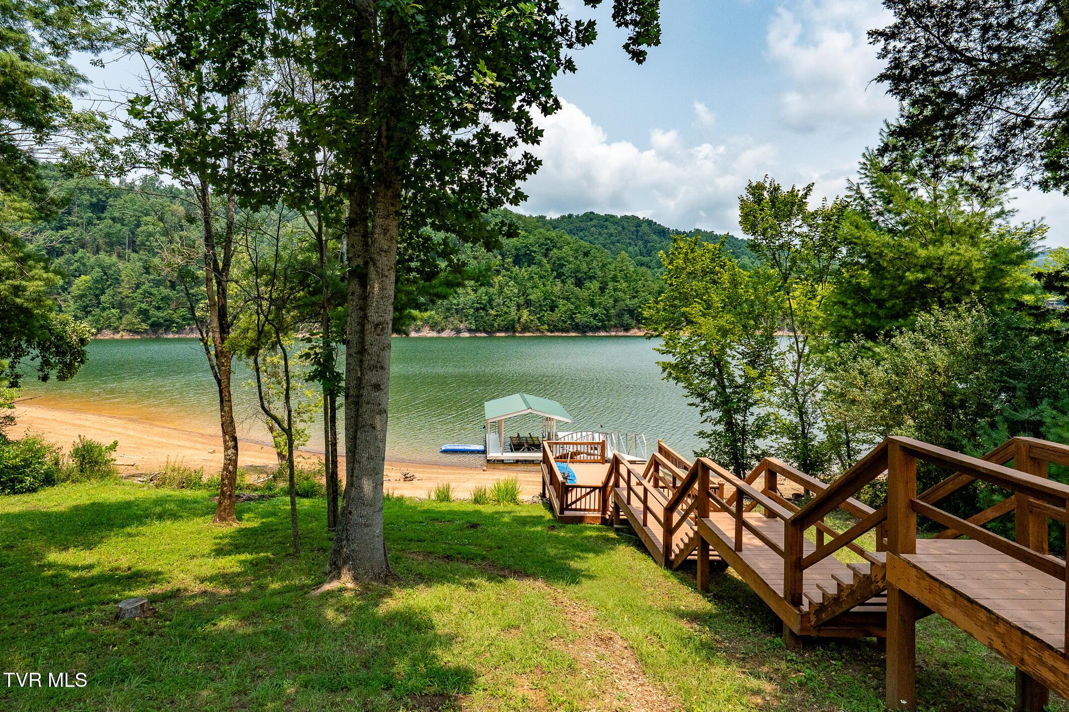 Image 2: 2288 Norris Rd (81 of 145)