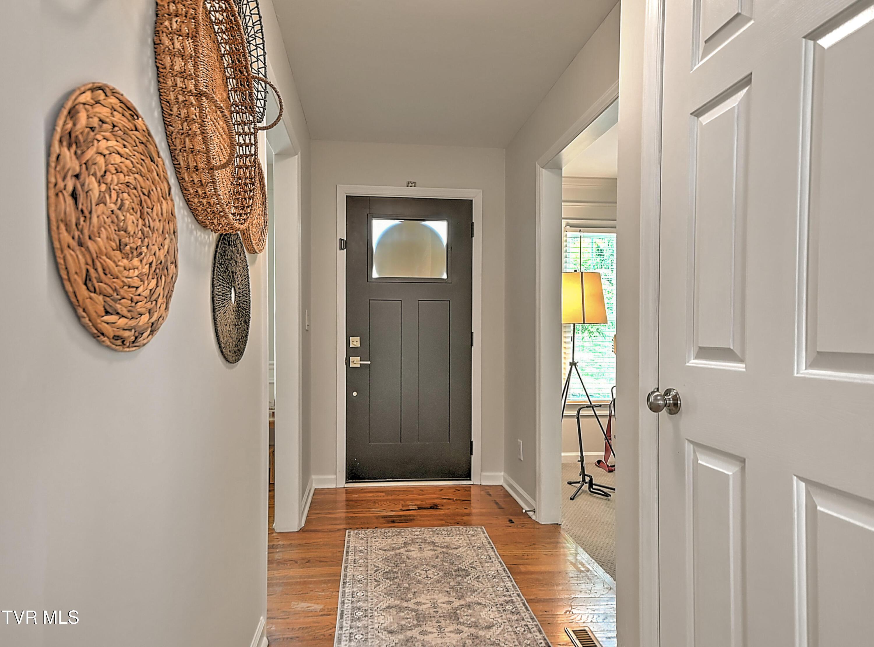 Image 3: 4021 Lakota EH-4