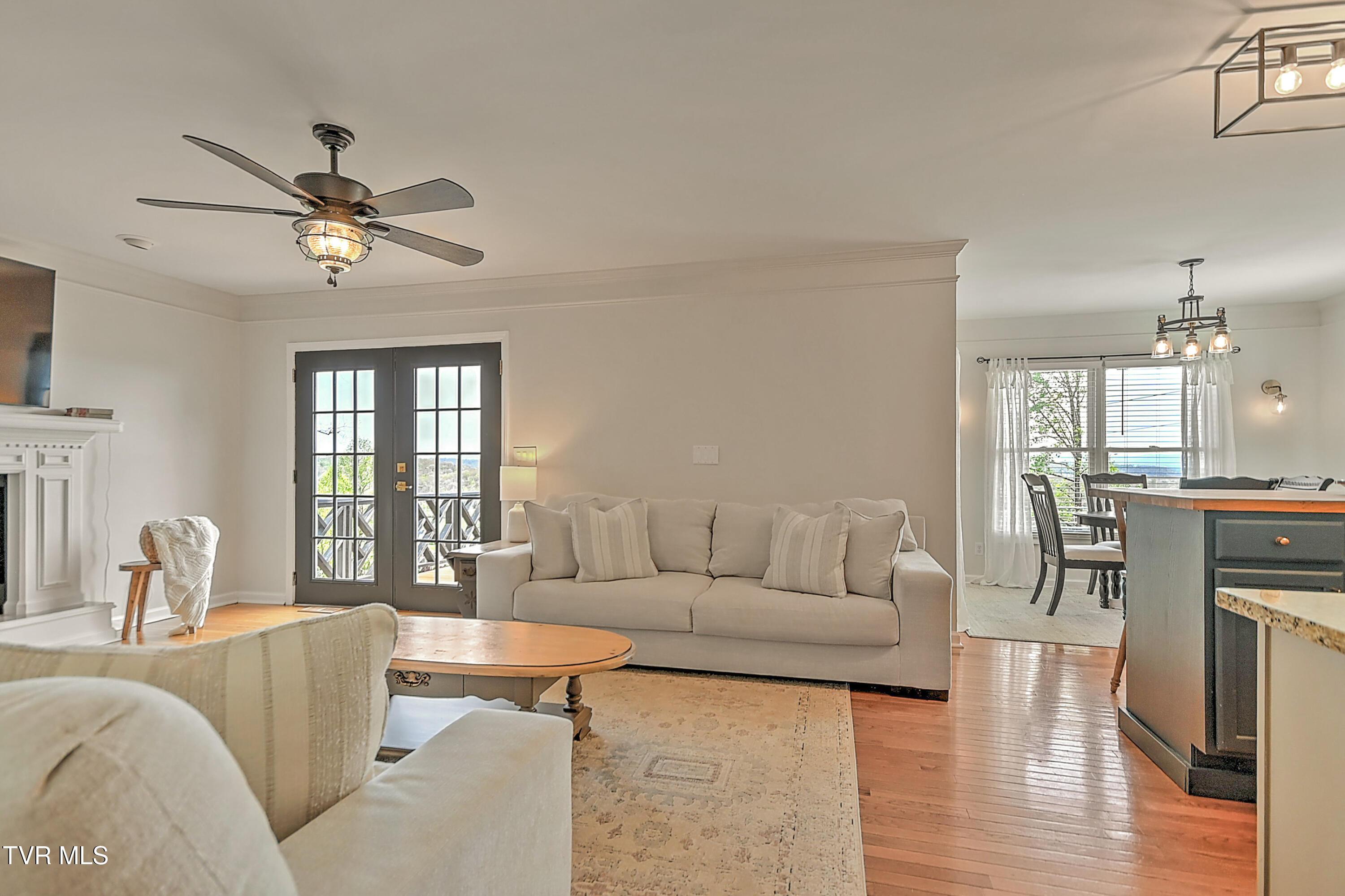 Image 4: 4021 Lakota EH-5