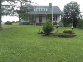 136 Brewer Rd