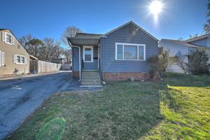 1405 Bridwell Street