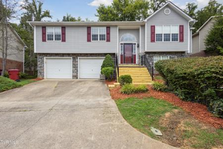 103 Chadwick Circle
