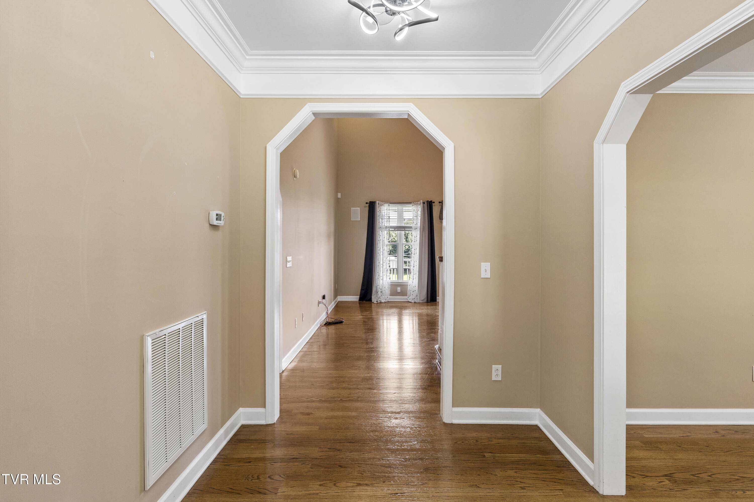 Image 3: BrownCir--2