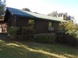 135 Oak Hill Avenue