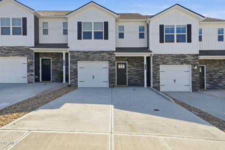 1142 Wenna Way