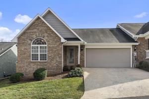 33 Hiddenbrook Lane