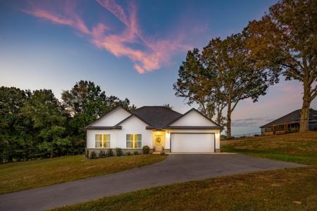 897 Sugar Hollow Road