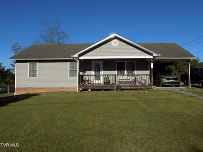 318 Oak Trail