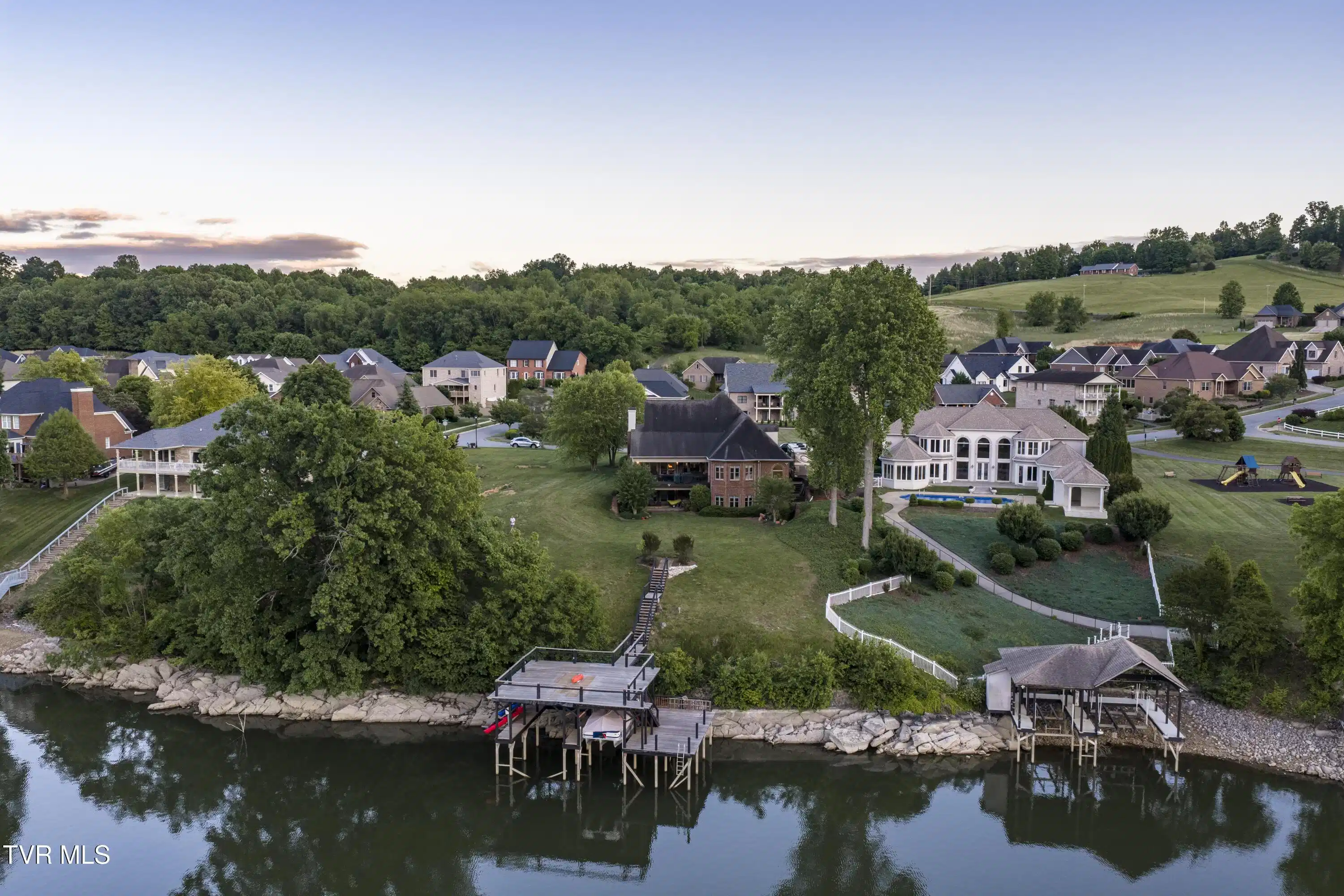 Image 1: Harbor-Aerials--6