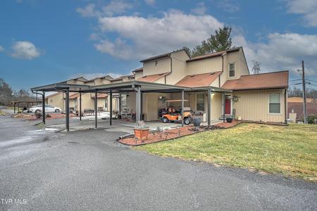 780 Hamilton Road