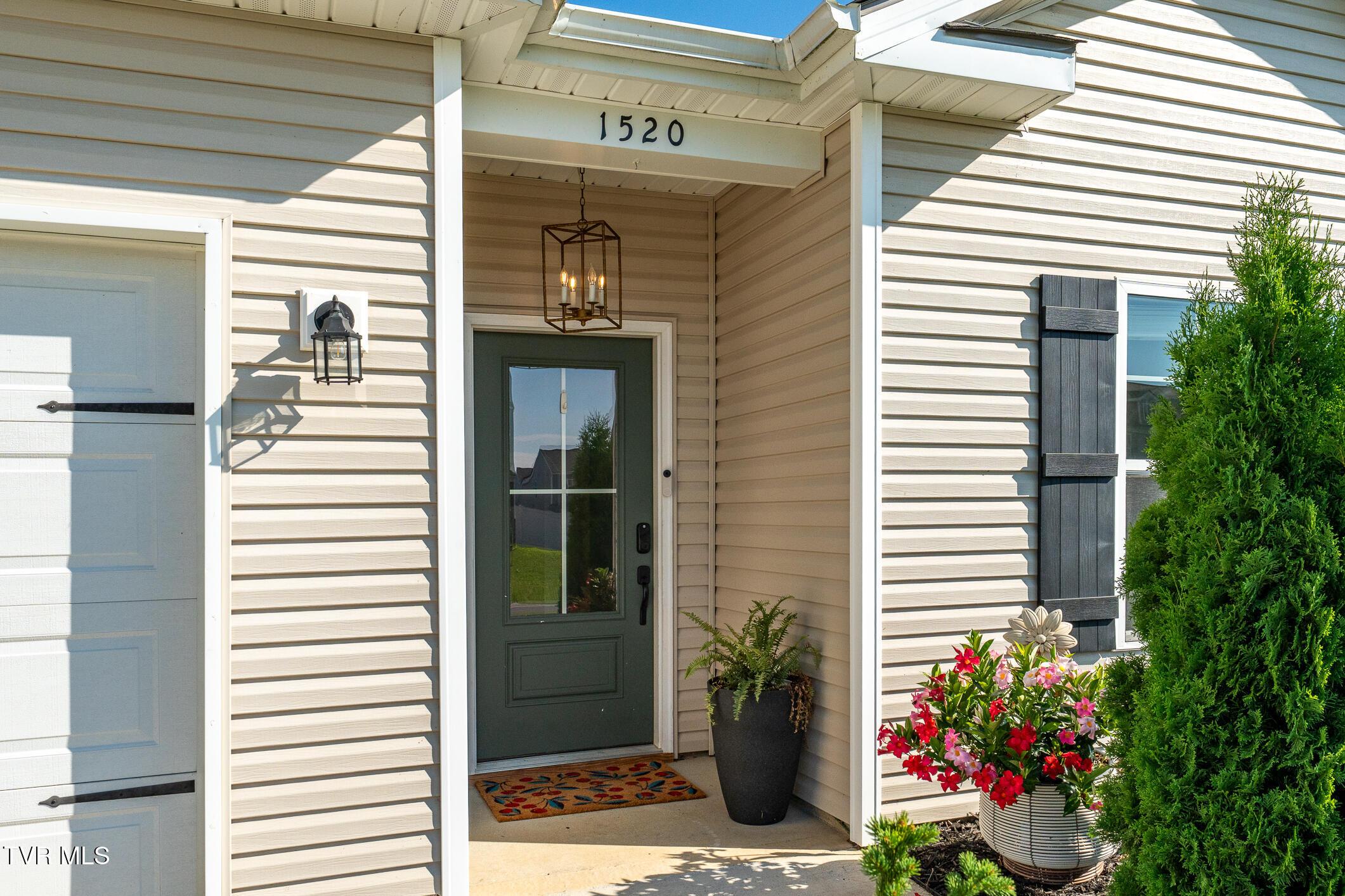 Image 4: 1520 Raccoon Lane (5 of 46)
