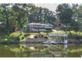3613 Hemlock Park Dr