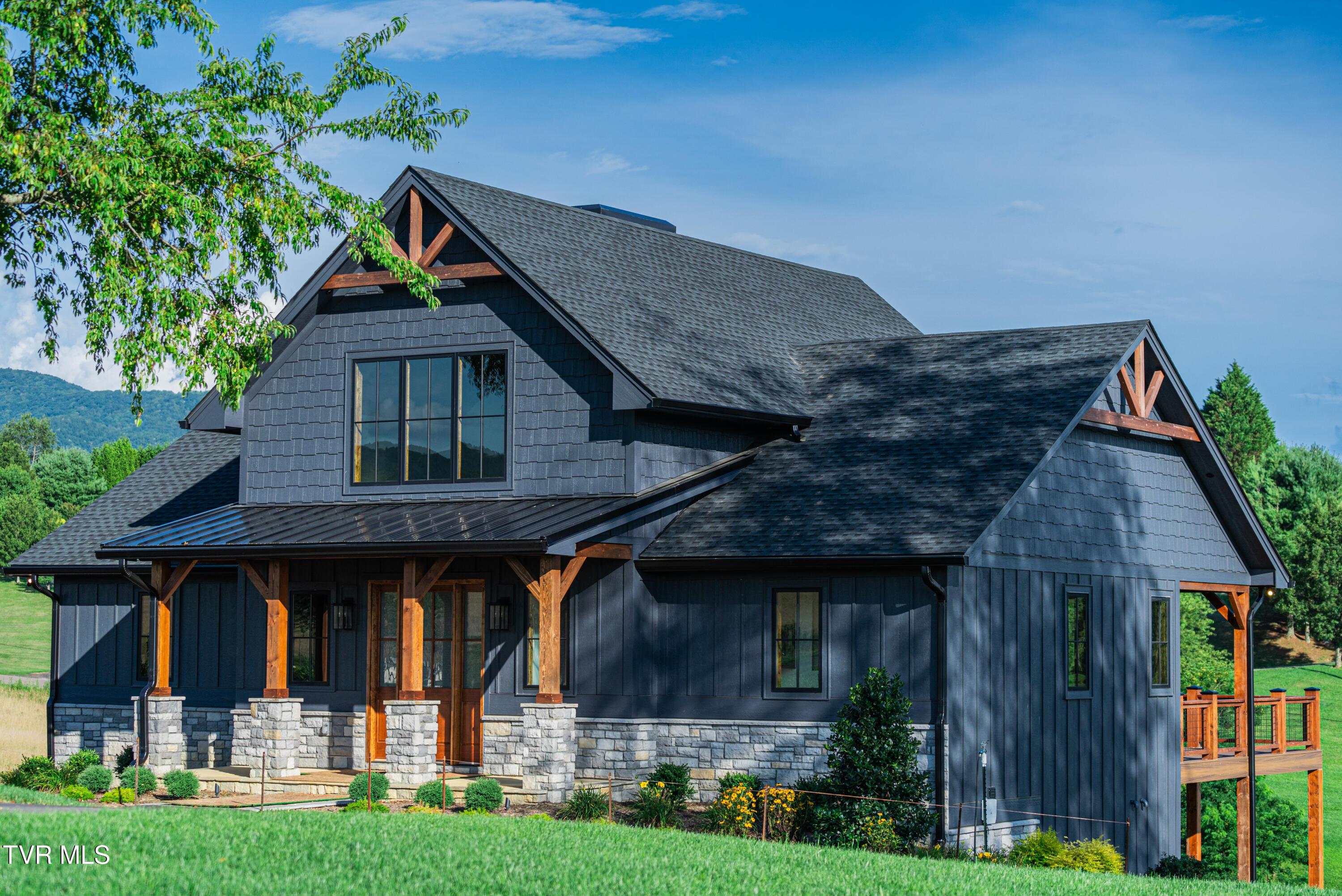 Image 2: AUSTINMARVELS.COM-6