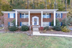 1221 Eastbrook Drive