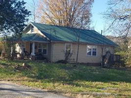112 Bowlin Lane