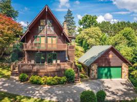 14765 Lakeshore Drive