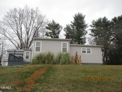 301 Summit Drive