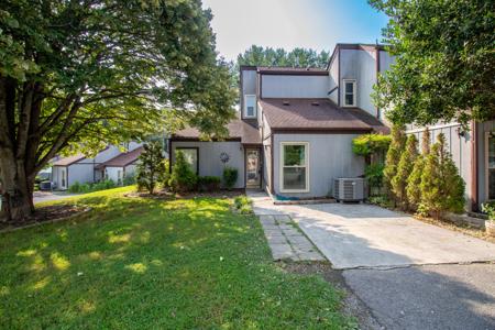 780 Hamilton Rd