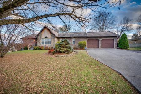 11 Gatewood Drive
