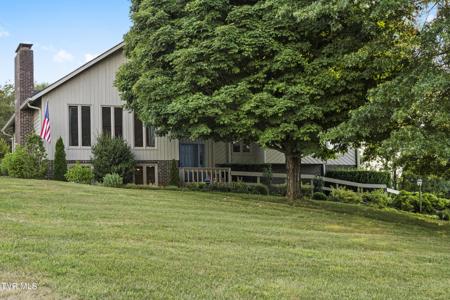 323 Harbour View Drive