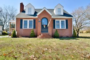 2216 Ft. Henry Dr.