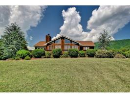 128 Big Oak Drive