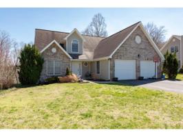 4036 Lake Forest Drive