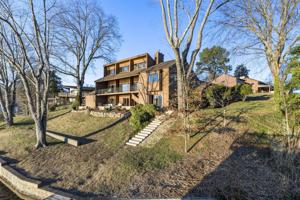 3745 Hemlock Park Circle