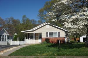 1329 Bridwell Street